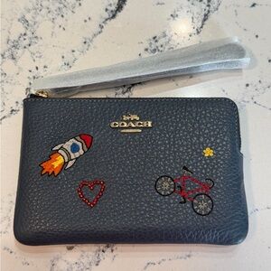 NWT Coach Corner Zip Wristlet in Dark Denim